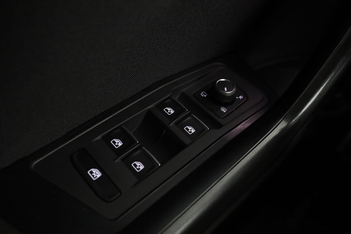 Vehicle Image 33