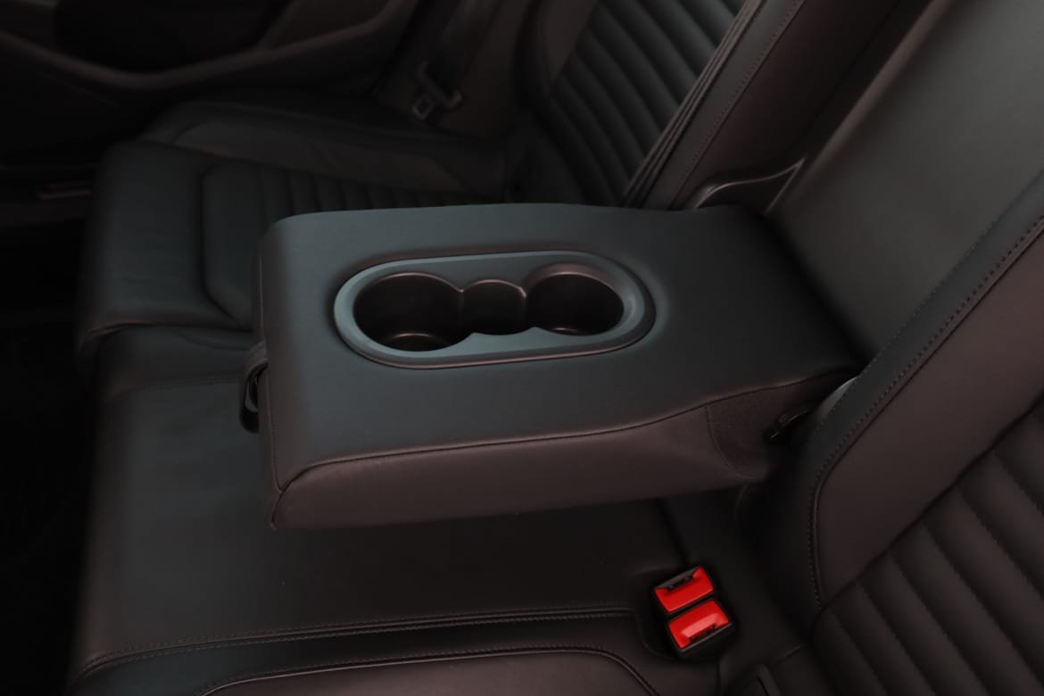 Vehicle Image 41