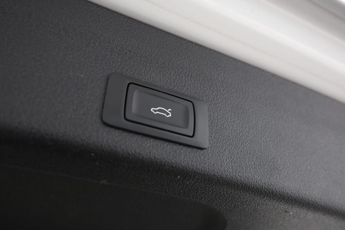 Vehicle Image 41