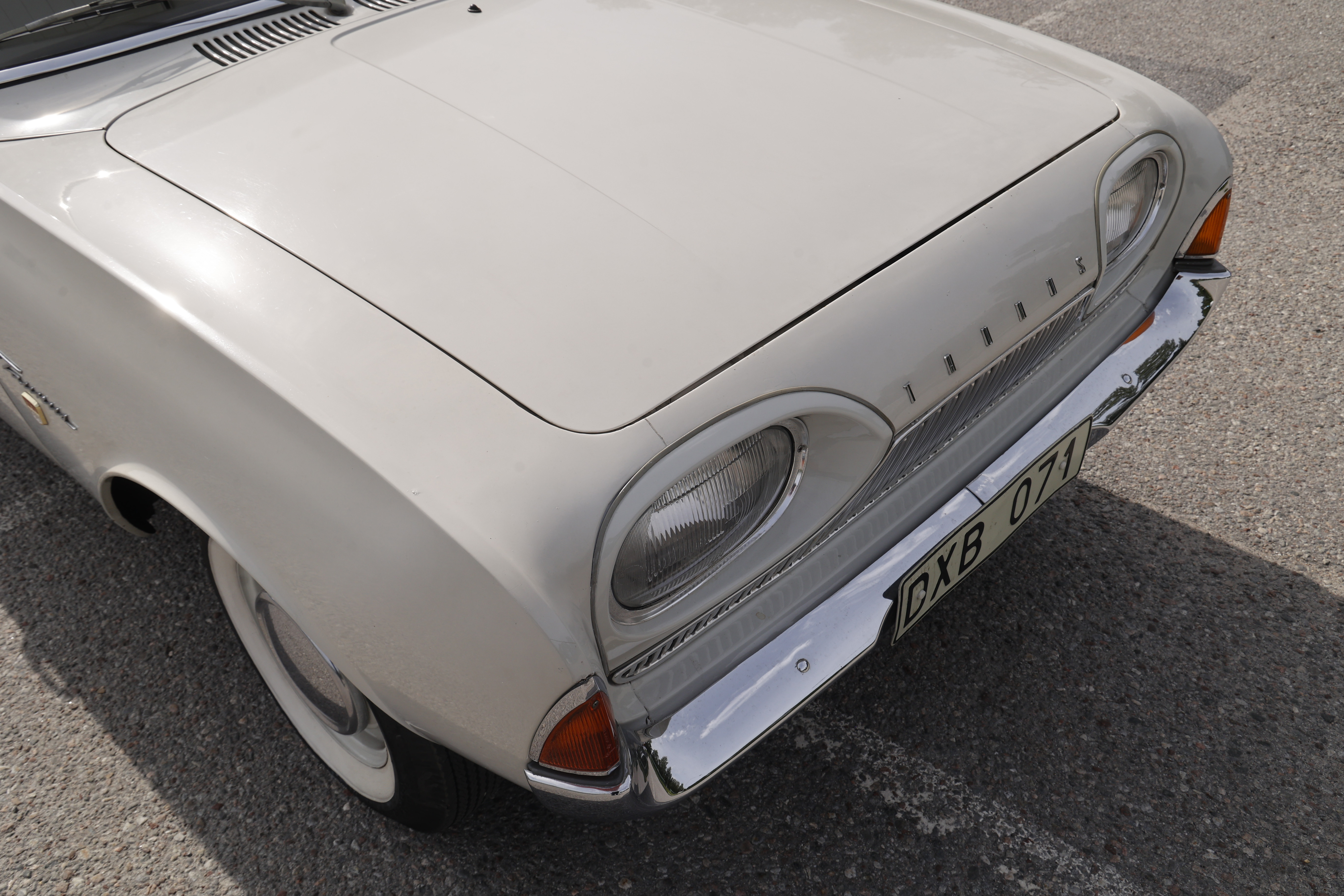 Vehicle Image 32