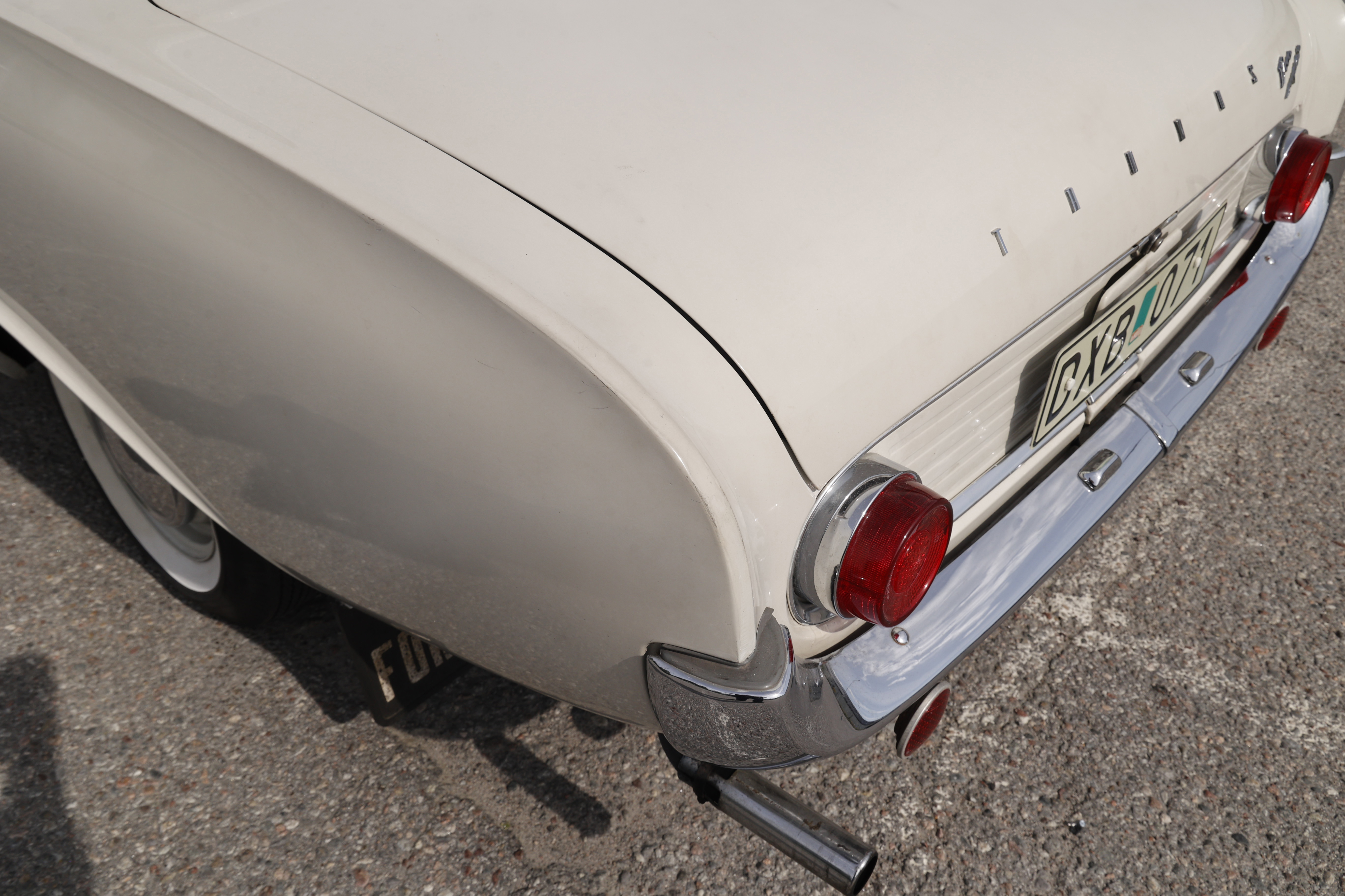 Vehicle Image 38
