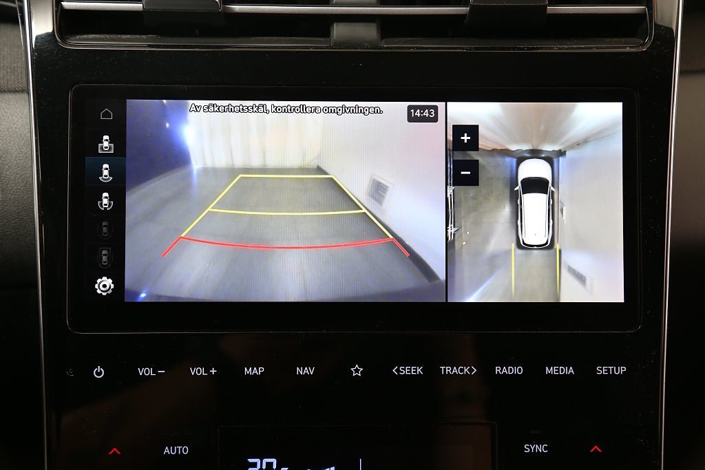 Vehicle Image 22