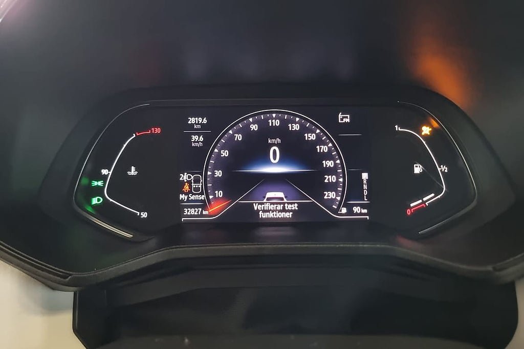 Vehicle Image 16