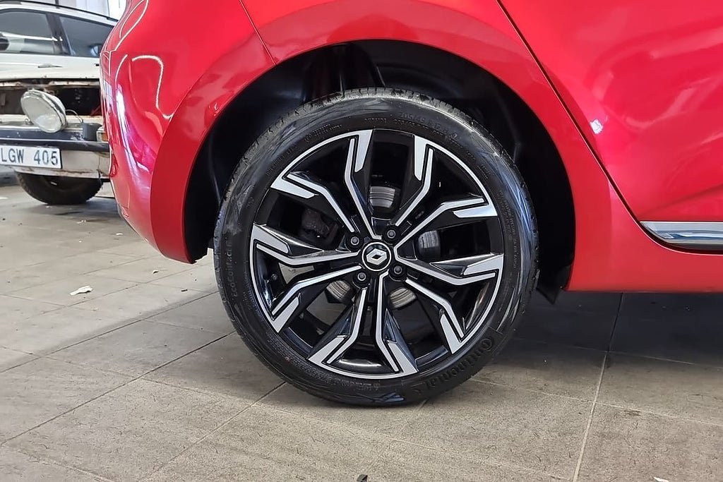 Vehicle Image 17