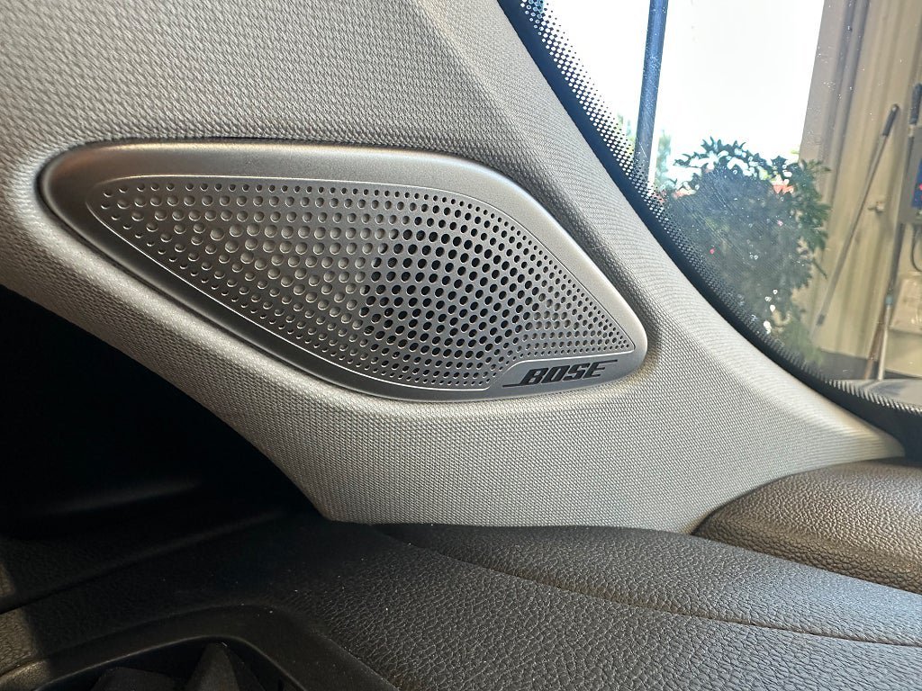 Vehicle Image 24