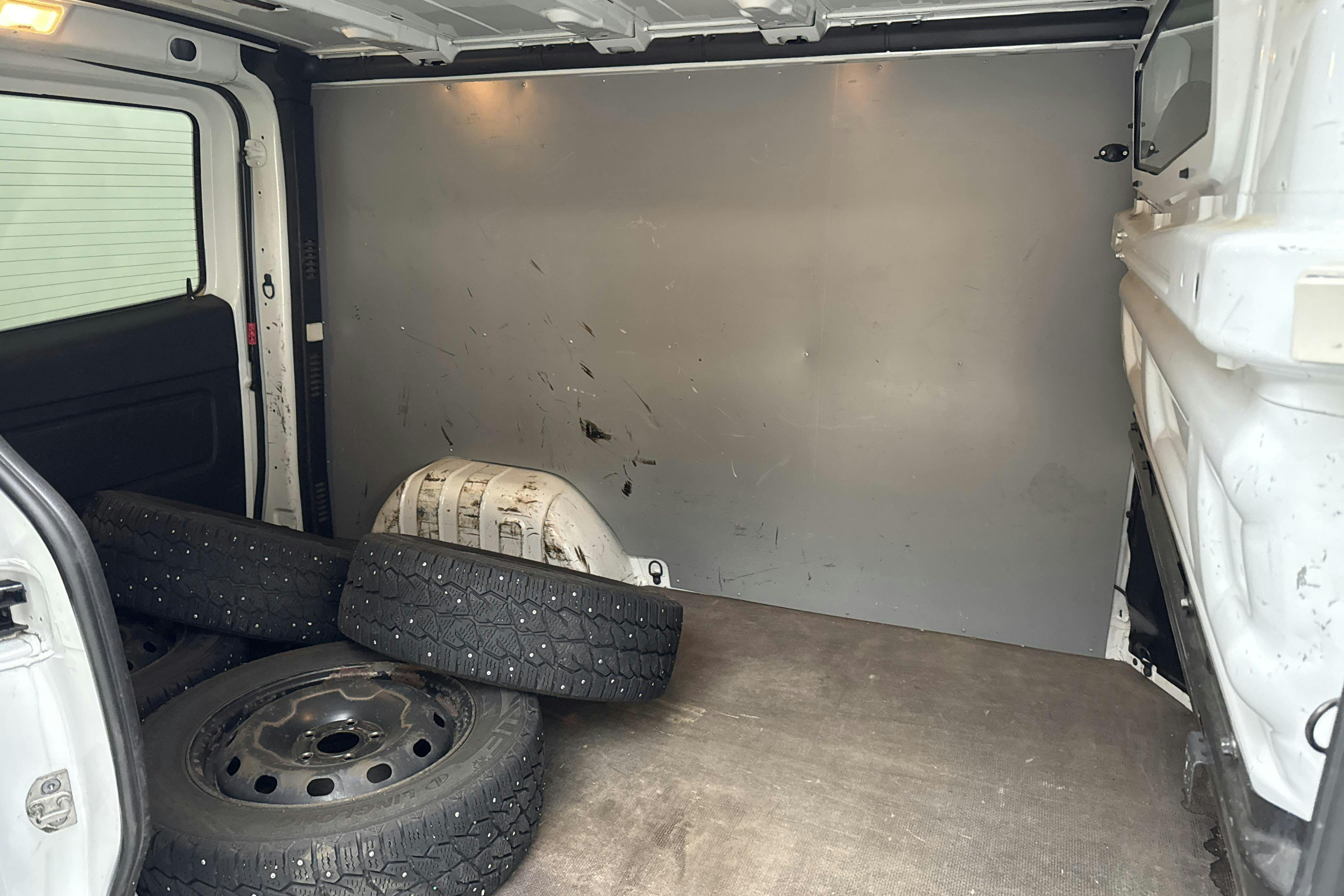 Vehicle Image 7