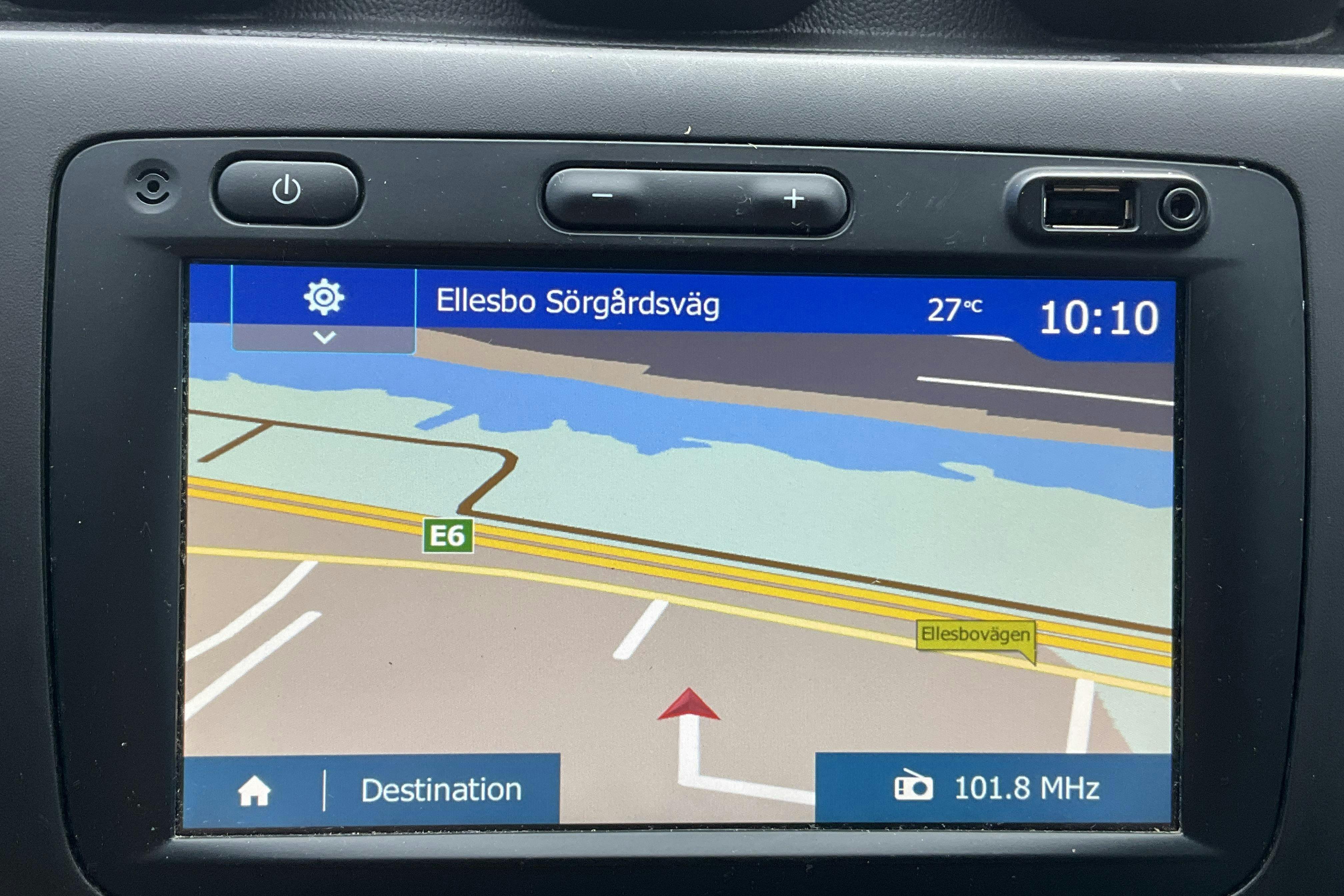Vehicle Image 11