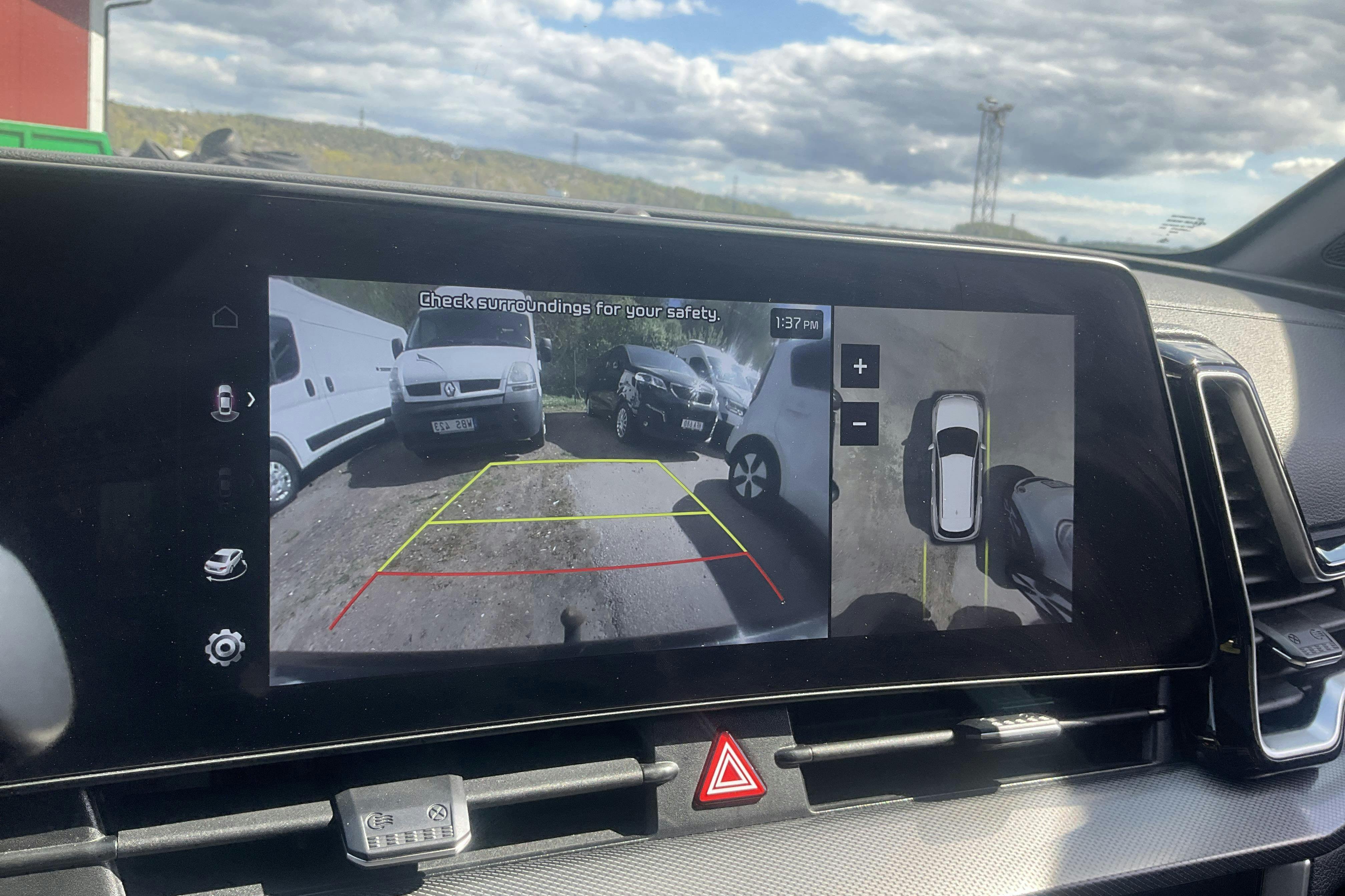 Vehicle Image 18