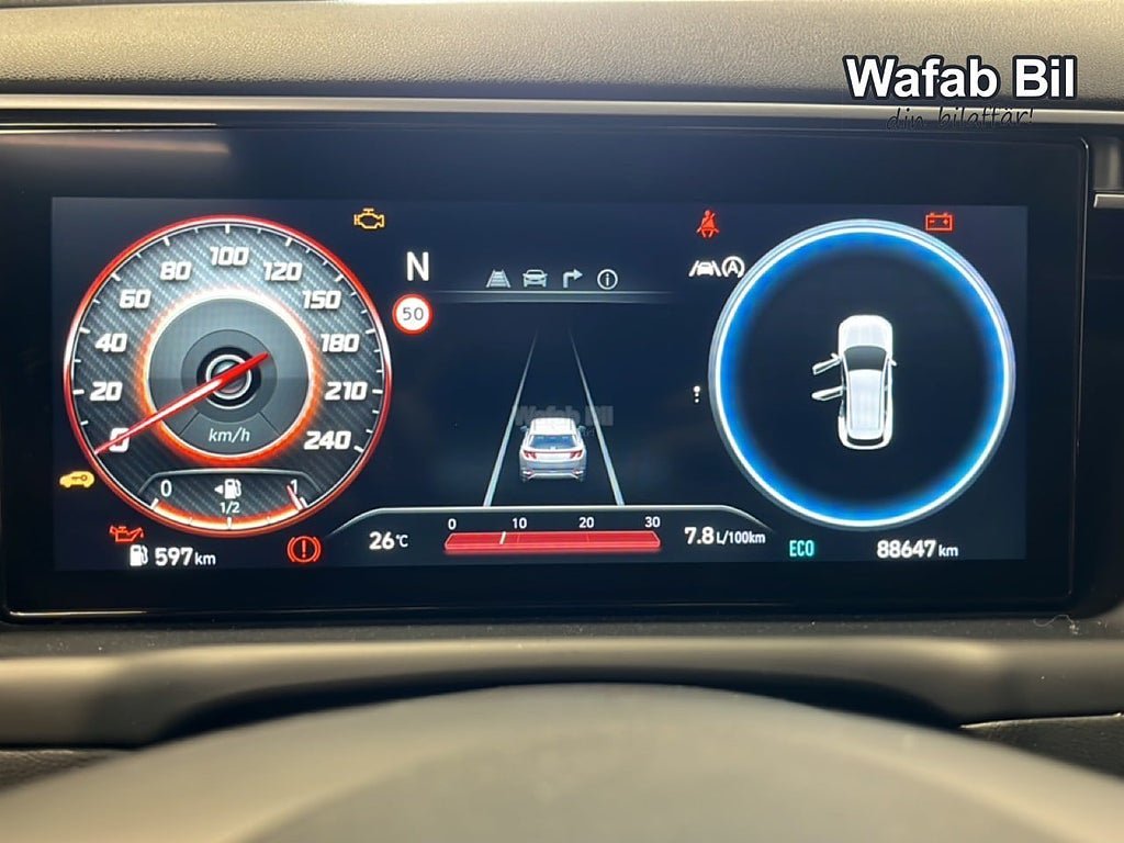 Vehicle Image 10