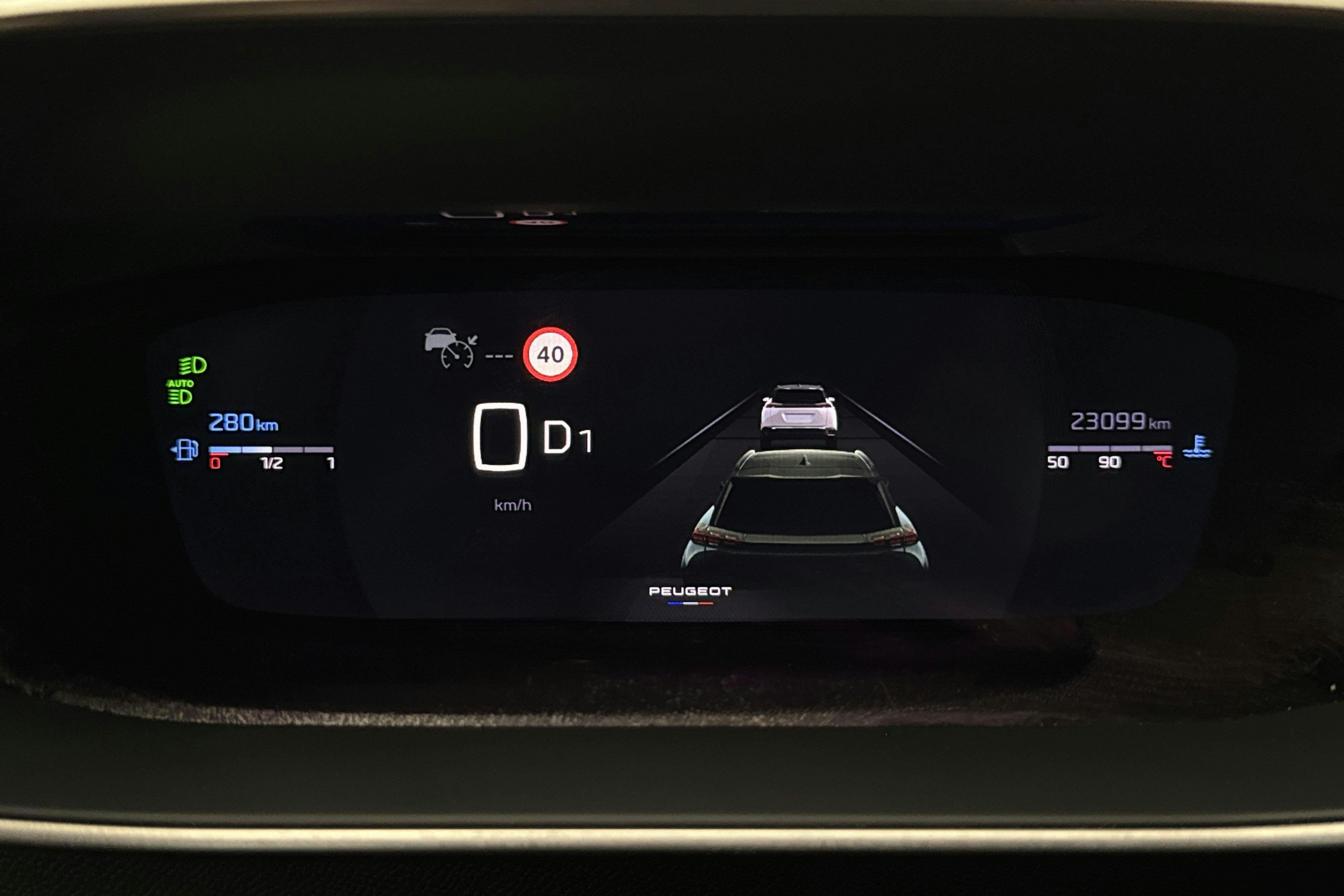 Vehicle Image 10