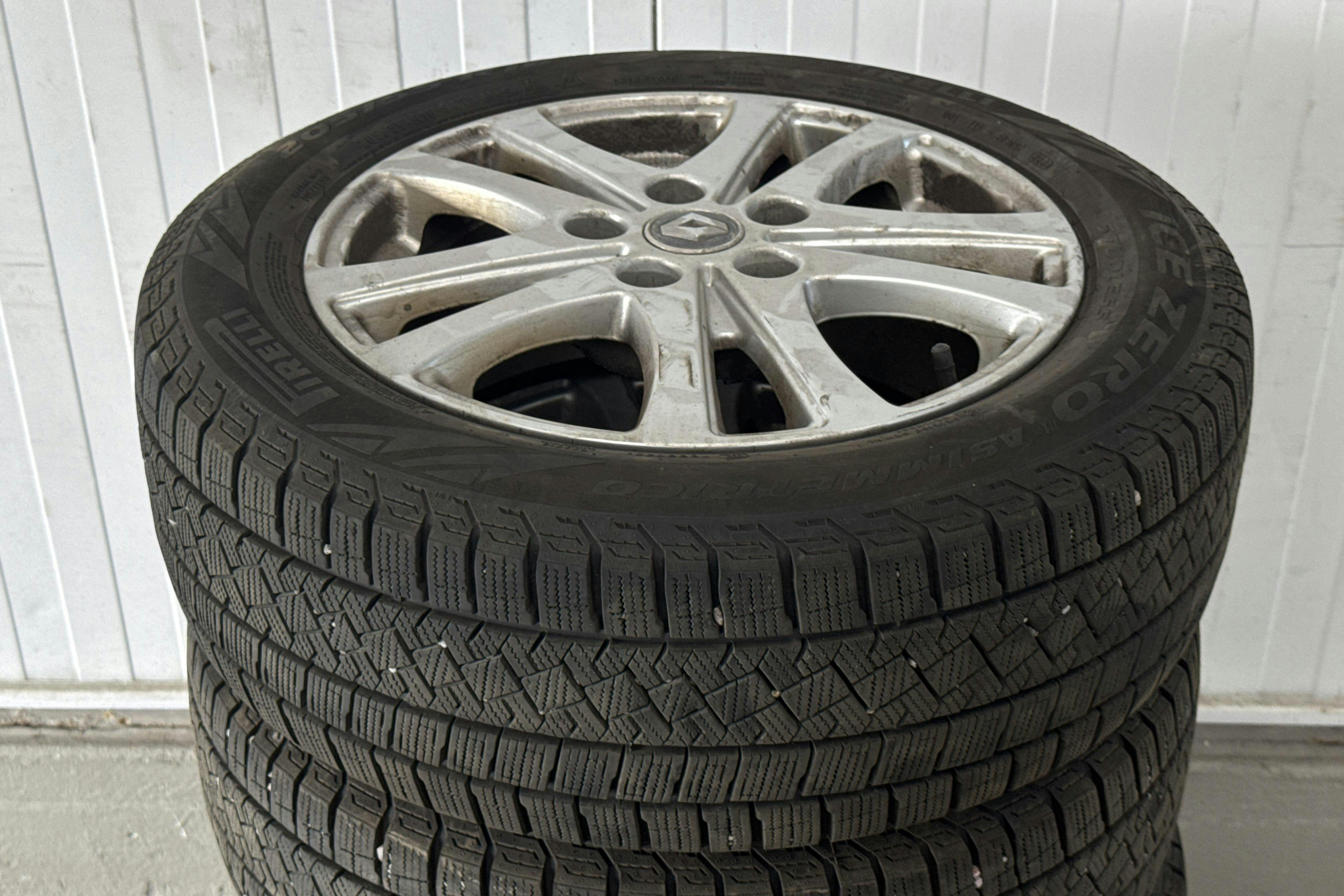 Vehicle Image 14