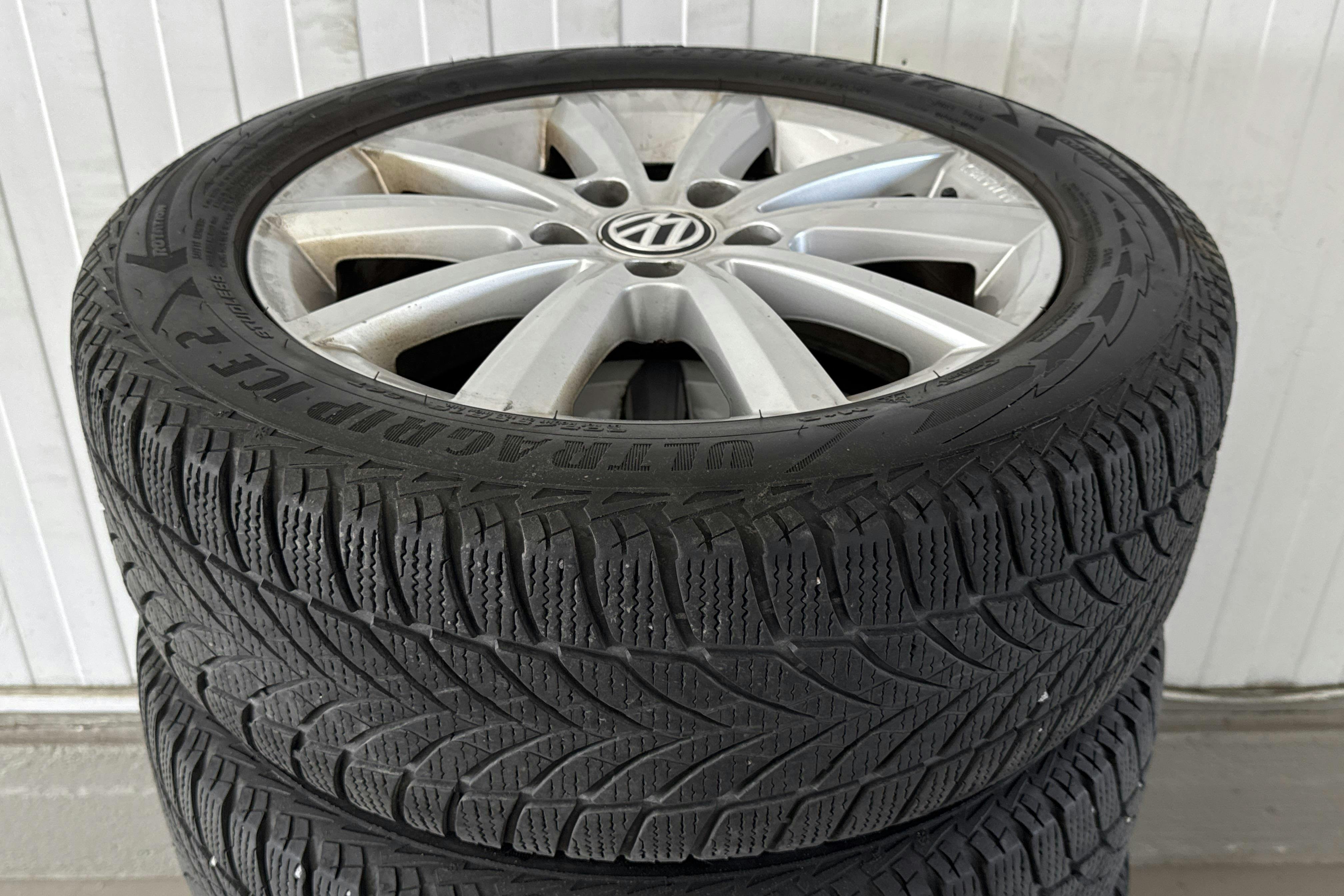 Vehicle Image 14