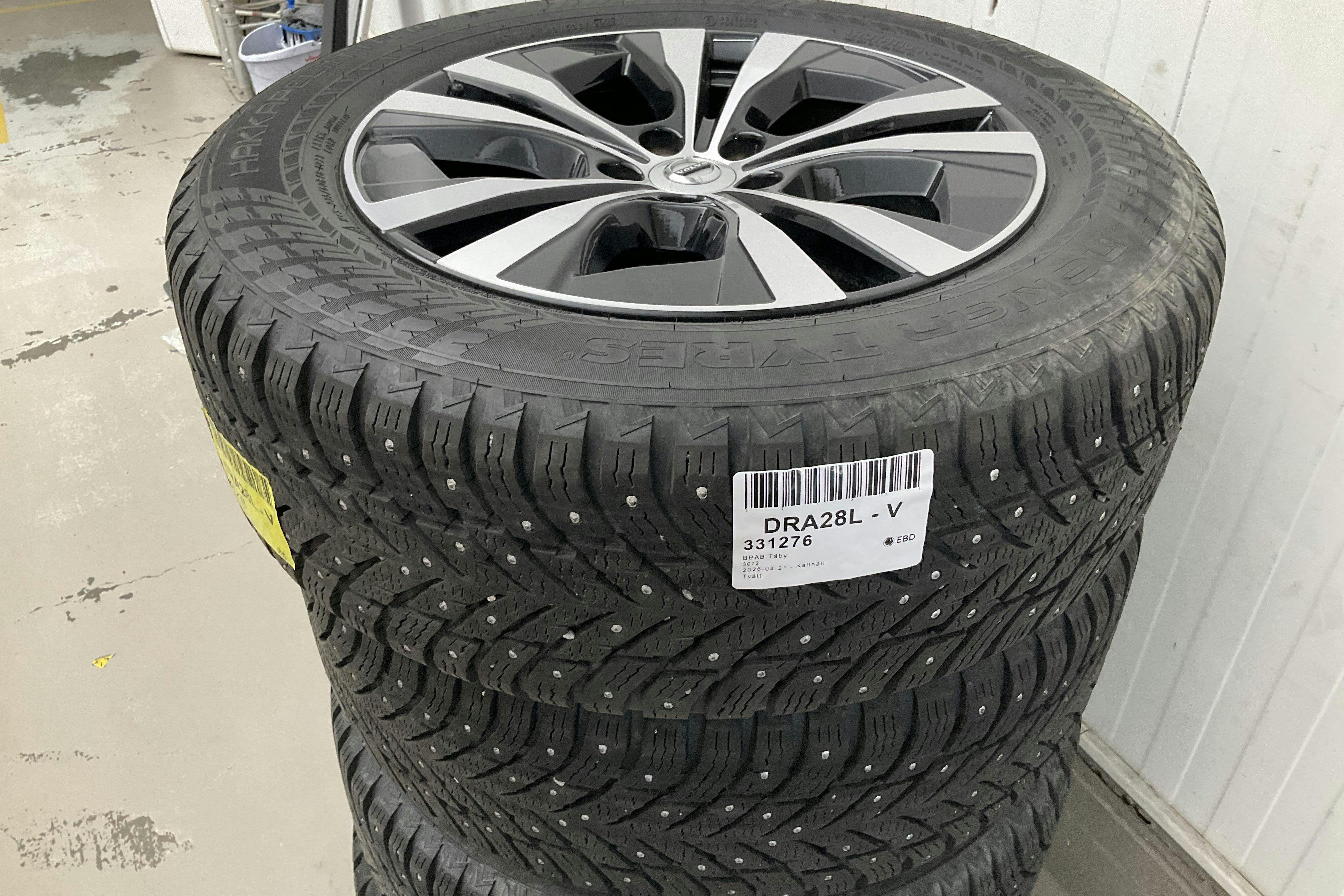 Vehicle Image 21