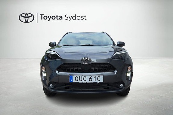 Vehicle Image 6