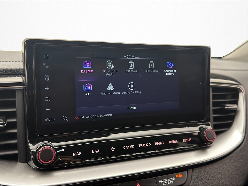 Vehicle Image 21