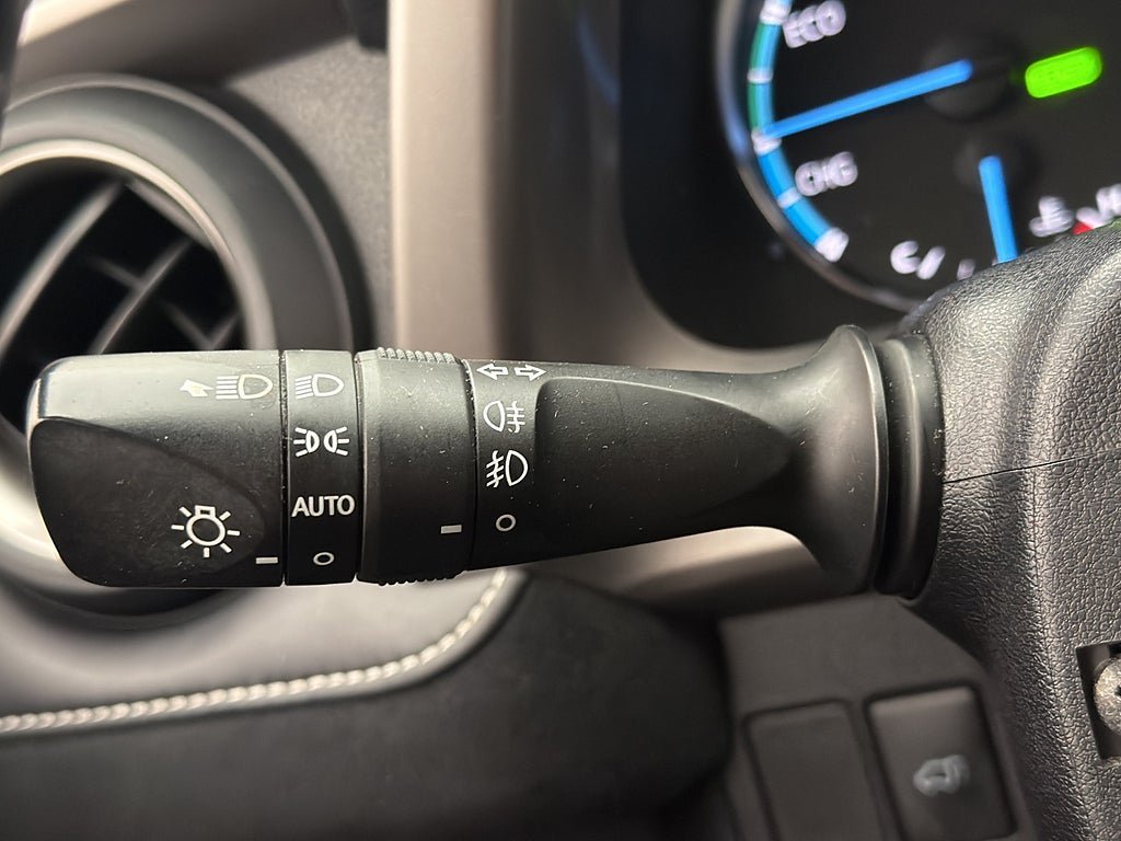 Vehicle Image 27