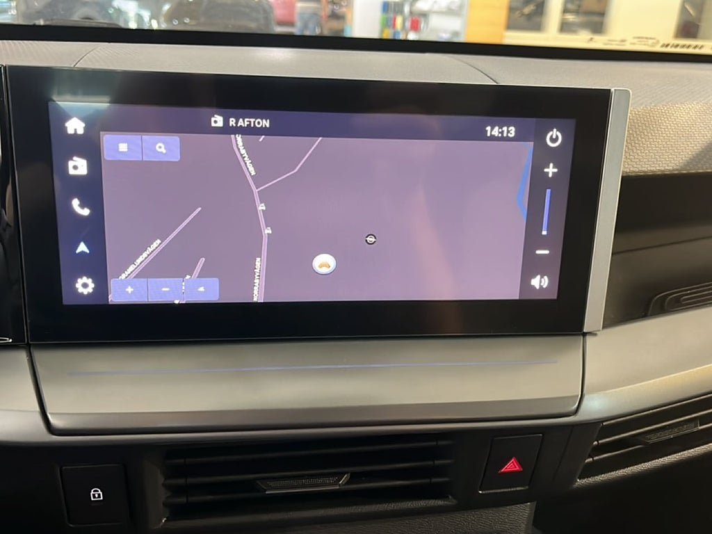 Vehicle Image 17
