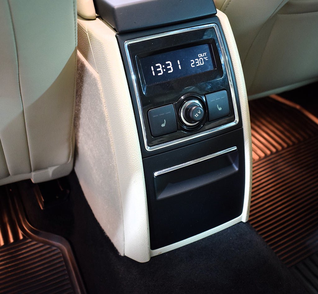 Vehicle Image 19