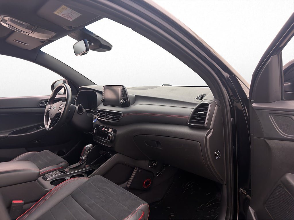 Vehicle Image 15