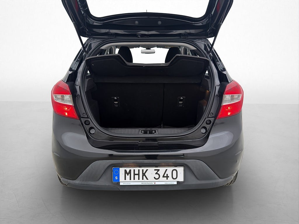 Vehicle Image 19