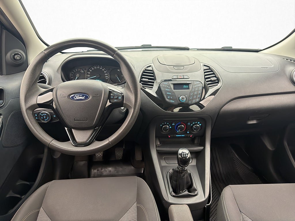 Vehicle Image 21