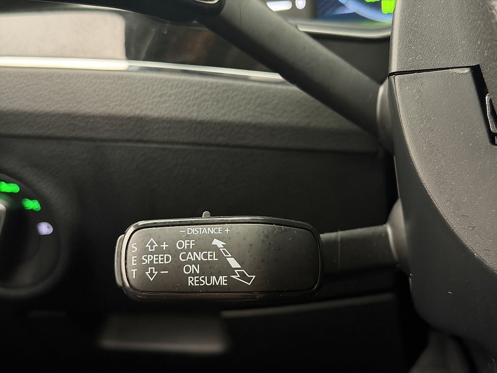Vehicle Image 34