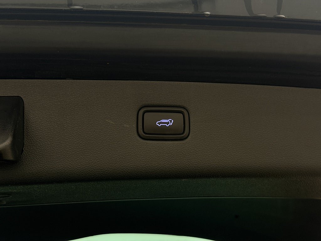 Vehicle Image 34