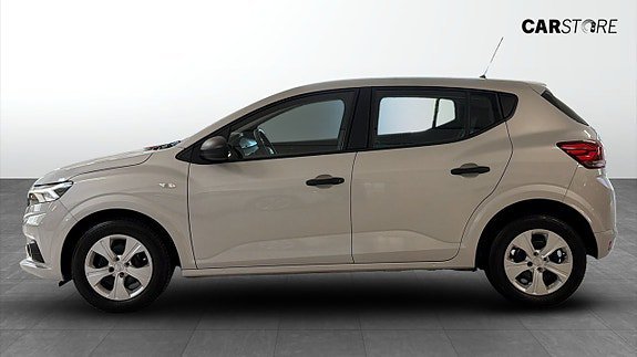 Vehicle Image 6
