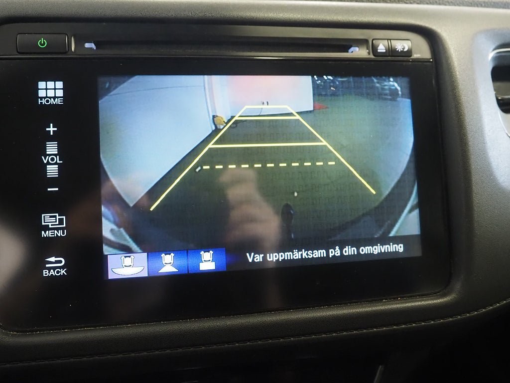 Vehicle Image 17