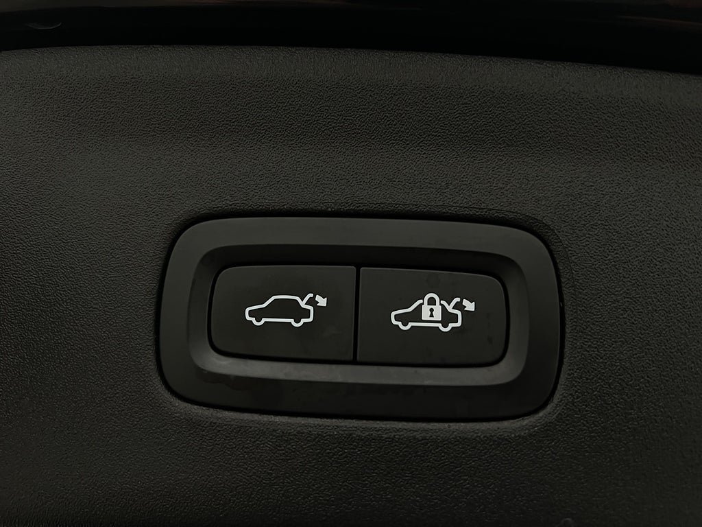 Vehicle Image 29
