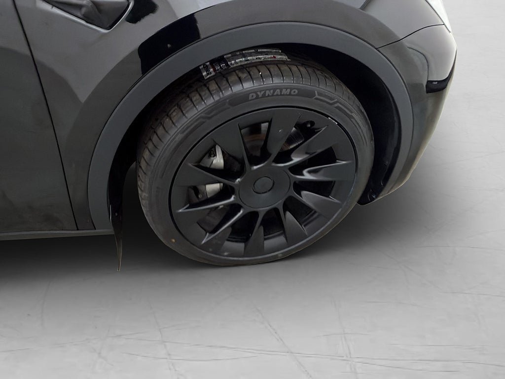 Vehicle Image 35
