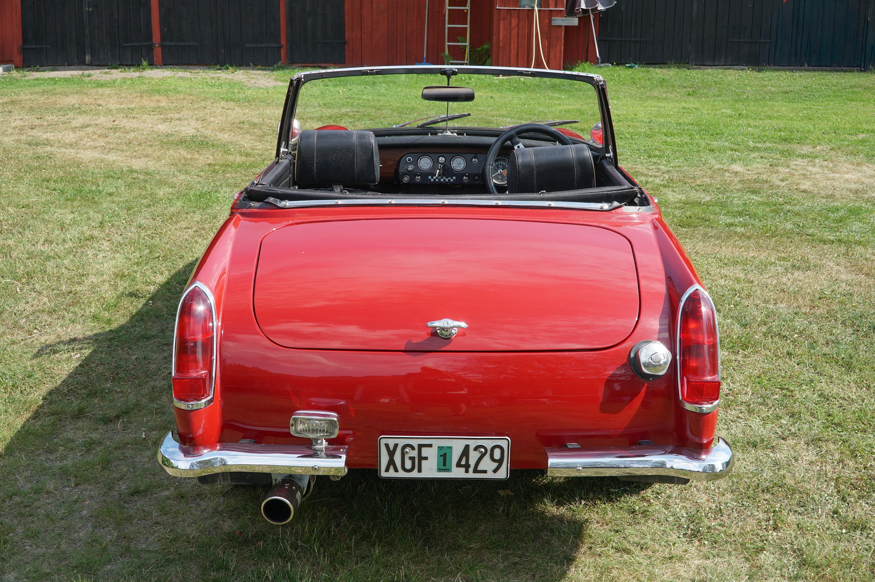 Vehicle Image 18