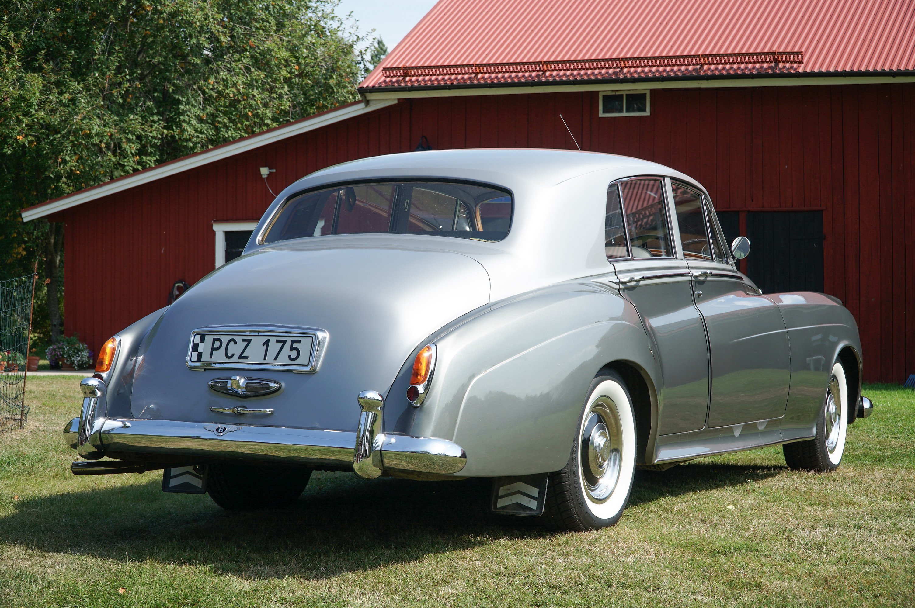 Vehicle Image 34