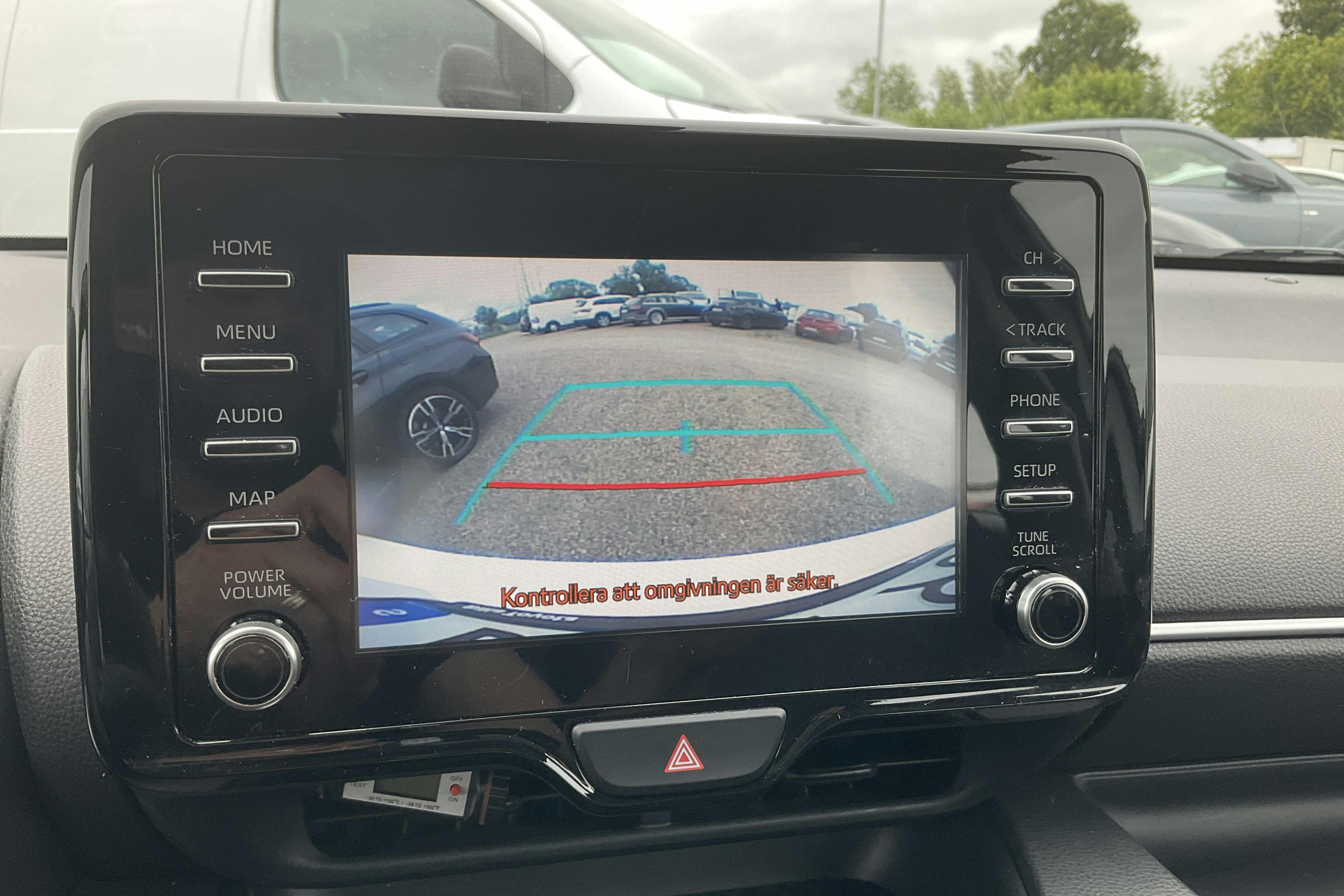 Vehicle Image 14