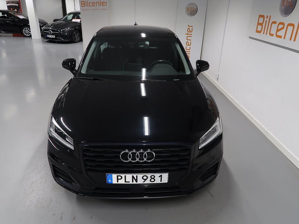 Vehicle Image 11