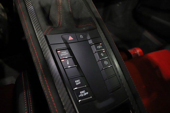 Vehicle Image 28