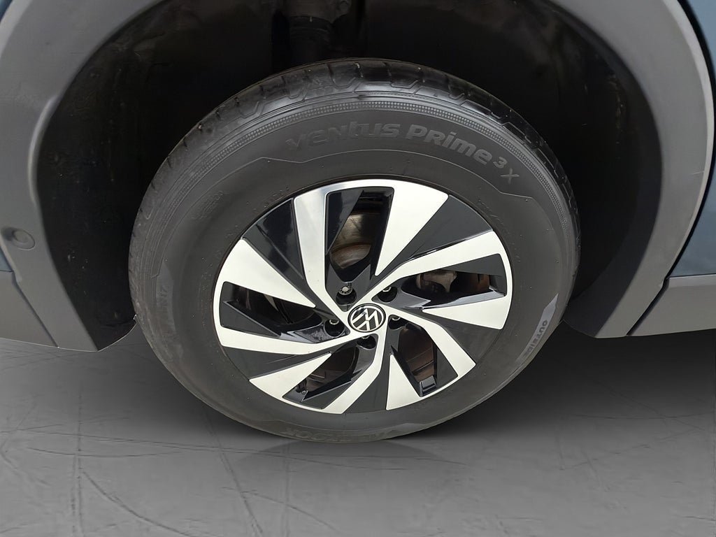 Vehicle Image 37