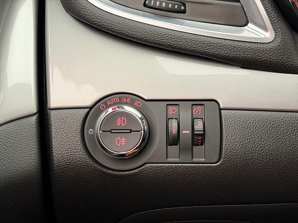 Vehicle Image 21