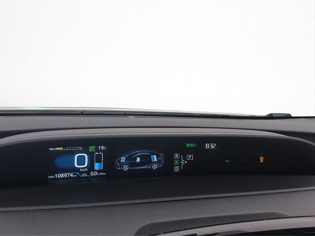 Vehicle Image 16