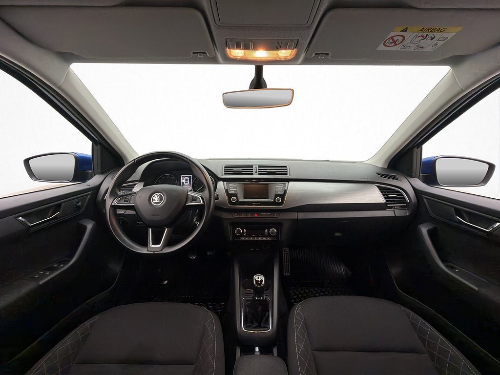 Vehicle Image 18