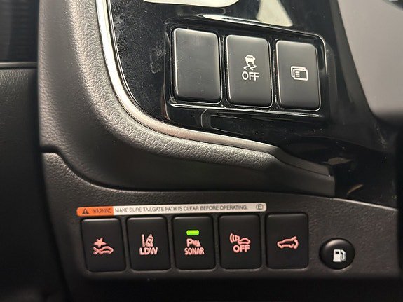 Vehicle Image 28