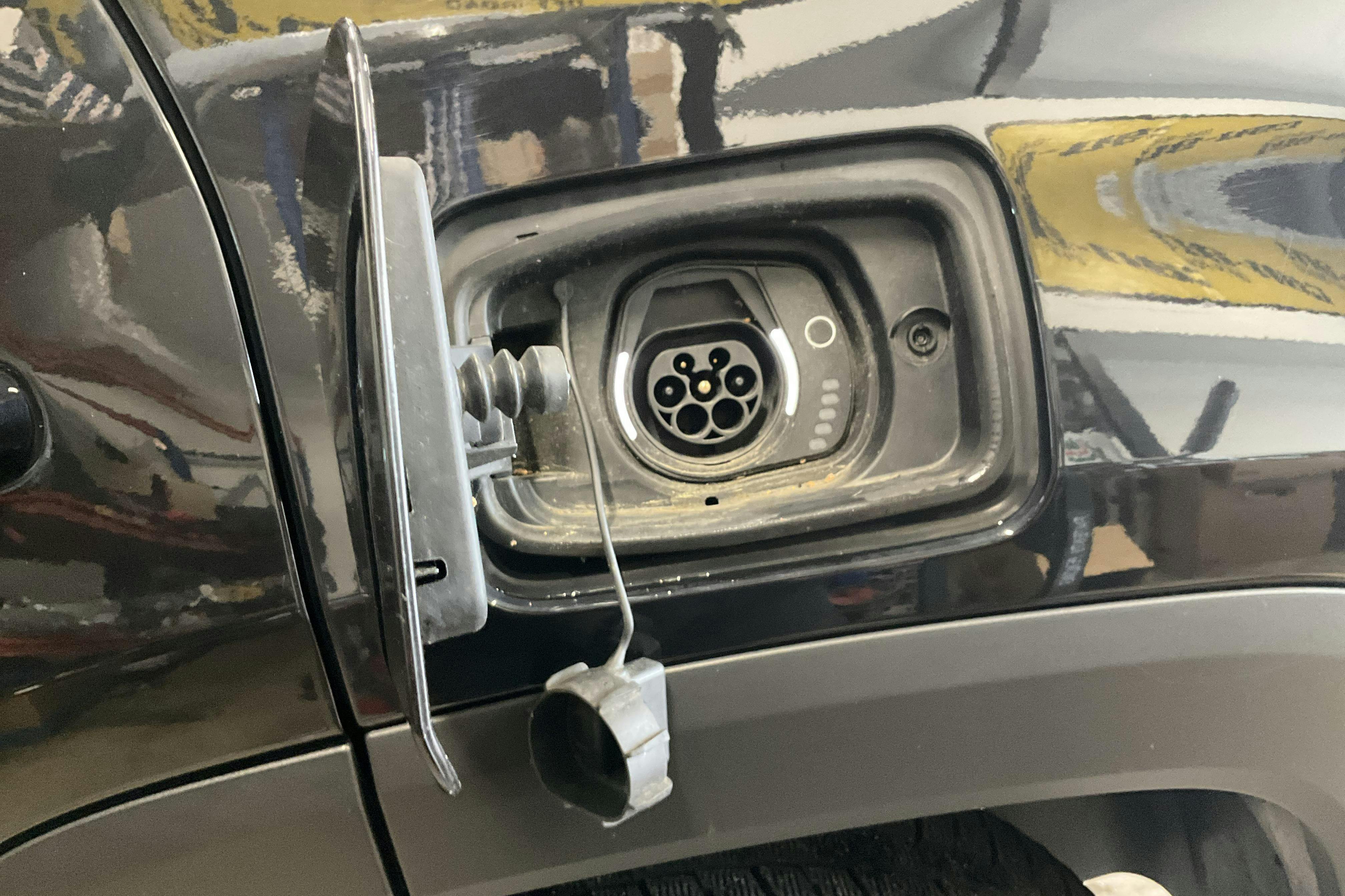 Vehicle Image 15