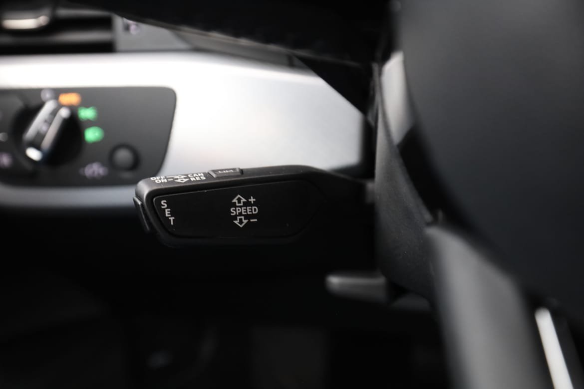 Vehicle Image 37