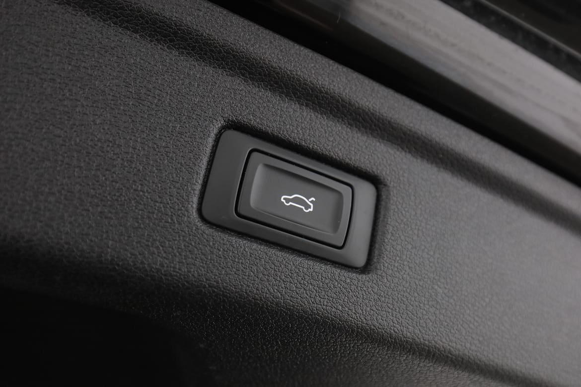Vehicle Image 39