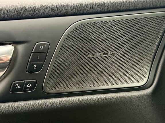 Vehicle Image 34