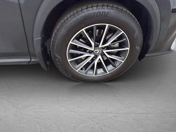 Vehicle Image 37