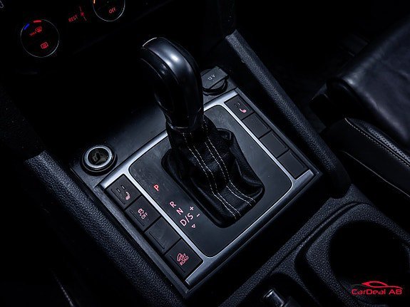 Vehicle Image 29