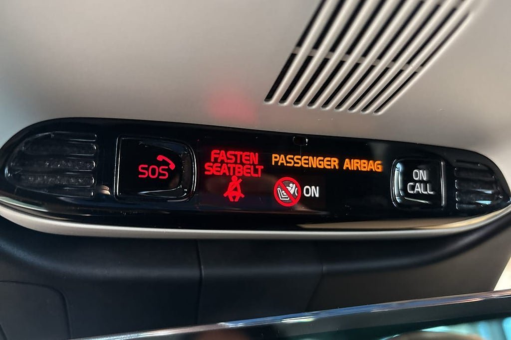 Vehicle Image 22