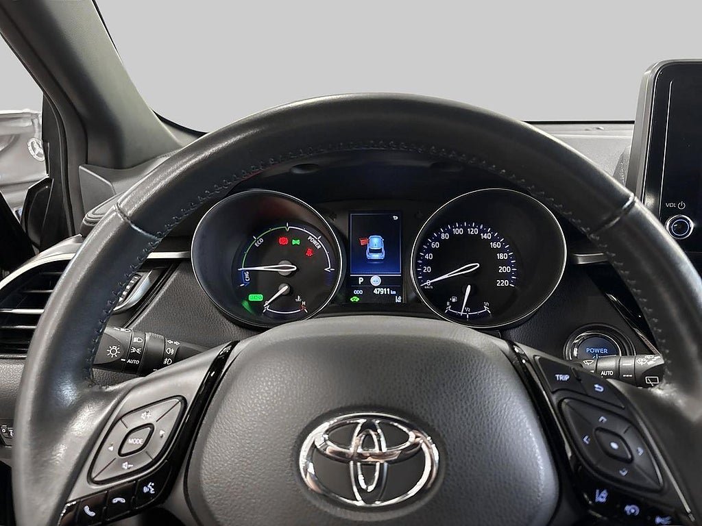 Vehicle Image 15
