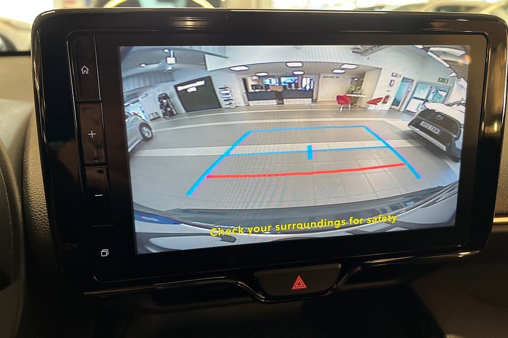 Vehicle Image 19
